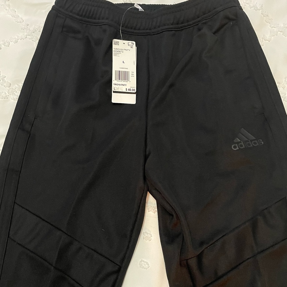 NWT Men’s Adidas Tiro19 Soccer Pants
